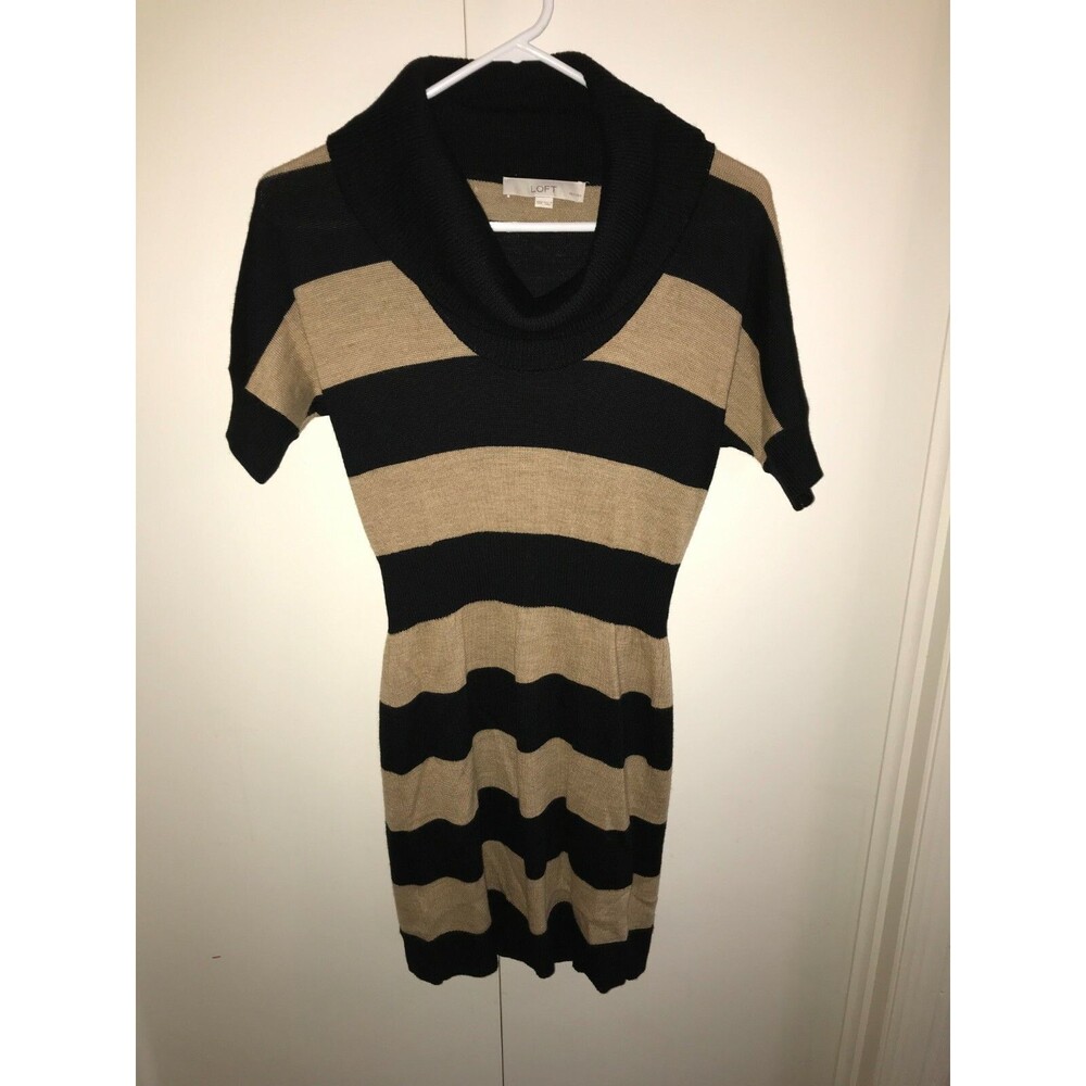Loft Outlet Black and Tan cowl neck long sleeve dresssize XXS Petite